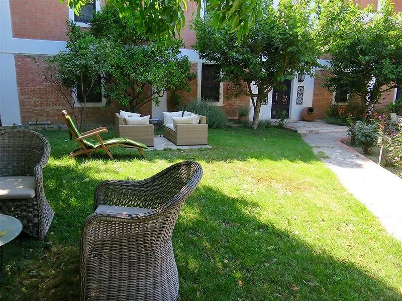 **  Hotel Kalehan Selçuk Turkije